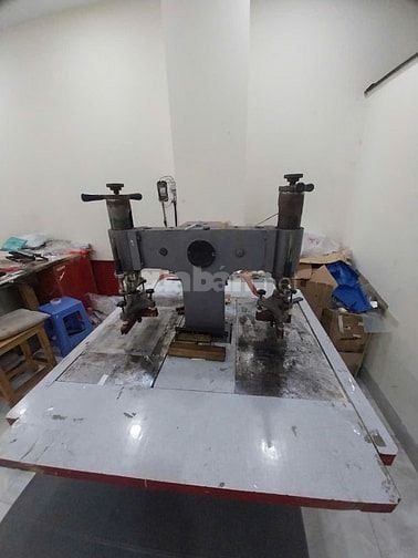 Bán (thanh lý) máy ép cao tần 2 đầu: ép nhựa PVC, bao bì nhựa, áo mưa.