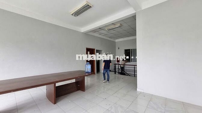 Cho thuê kho xưởng 4.500m2, KCN Long Hậu , Long An, có PCCC tự động