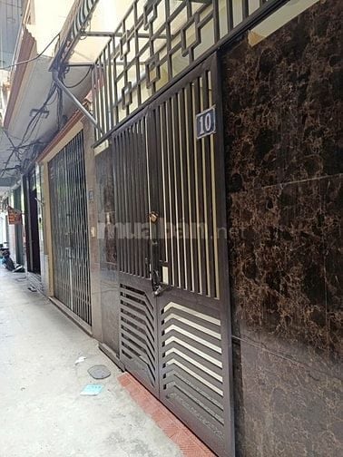 Bán nhà trong ngõ phố Trương Định DT 30M2 4,5 tầng