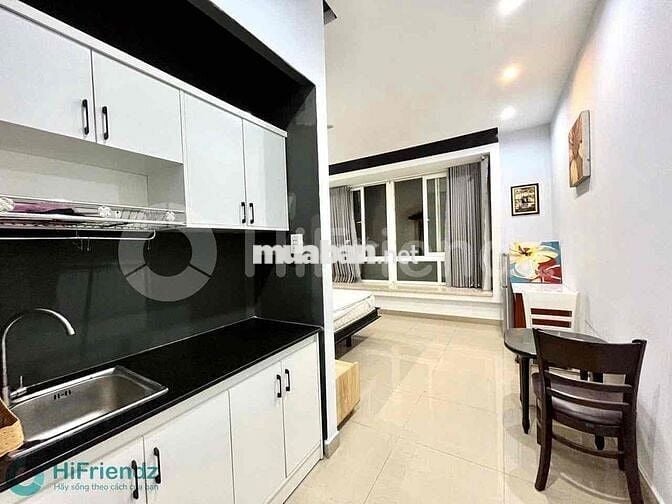 CHO THUÊ CĂN HỘ CAO CẤP - CỬA SỔ THOÁNG - XA BẾP