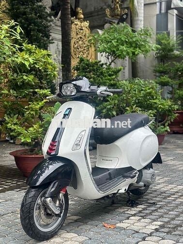 Vespa đèn vuông đời 2014 bstp chính chủ