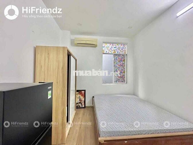 10p qua quận 5 Studio cửa sổ trời Free xe Full nội thất Thang máy