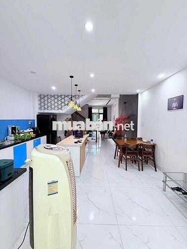 Bán nhà vip mới Hướng Đông nam //  29/3 Hoà xuân