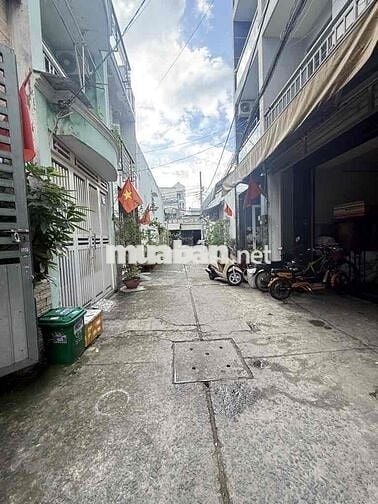 BÁN NHÀ LÊ VĂN QUỚI BÌNH TÂN 4x11m HXH 6M 2PN SHR