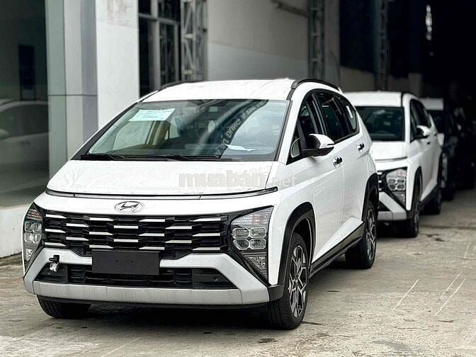 Stargazer 07 chổ - chỉ từ 79tr có xe