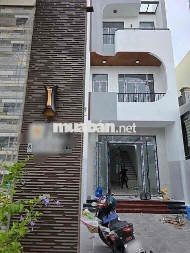 Nhà 01 Trệt 02 Lầu Mới 100% Khu Quân Đoàn 4