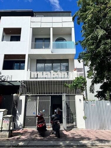 CHO THUÊ NHÀ KINH DOANH 3 TẦNG 1 TUM KHU HÀ QUANG 2 GIÁ 25 TRIỆU/THÁNG