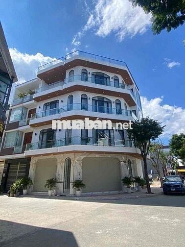 BÁN CĂN GÓC NGÃ 3 VŨ TRỌNG PHỤNG (K1) . NỘI THẤT CAO CẤP THÔNG MINH.