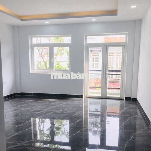 MẶT TIỀN ĐƯỜNG PHÙNG VĂN CUNG, PHÚ NHUẬN, NGANG 4M, 3 TẦNG, 26TR/THÁNG