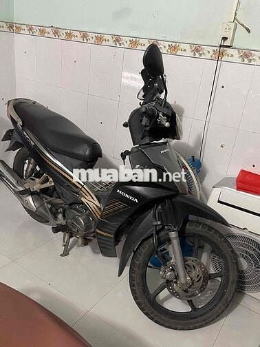 nhà e dư xe cần bán
