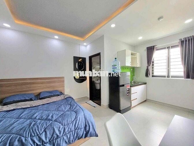 QUẬN 10- CỬA SỔ LỚN BAN CÔNG FULL NT- VẠN HẠNH MALL