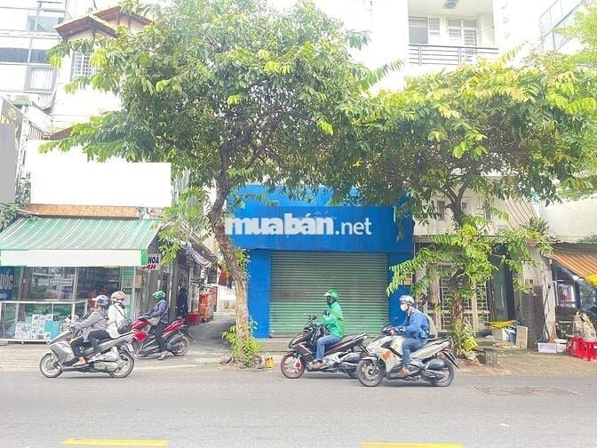 Góc 2 Mặt Tiền Ngay Ngã Tư Đường Phổ Quang.