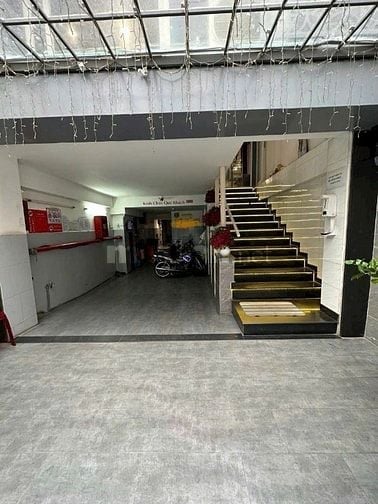 BÁN KHÁCH SẠN Q.PHÚ NHUẬN 6 TẦNG, 20 PHÒNG