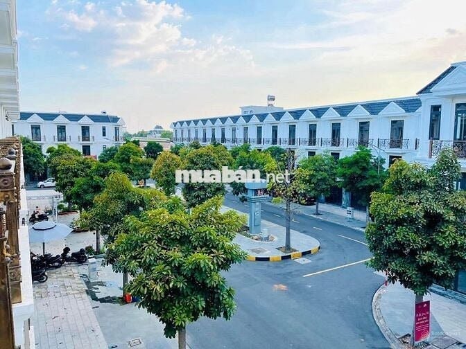 NHÀ PHỐ 1 TRET + 2LAU, 4PN, 4WC NGAY NGÃ TƯ MIẾU ÔNG CÙ, THUẬN AN-HCM