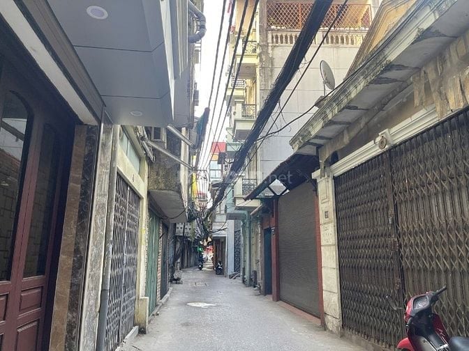  BÁN TẶNG NHÀ MINH KHAI 38M2 , MT 5.5M, LÔ GÓC, Ô TÔ -GARA- 10.9 T