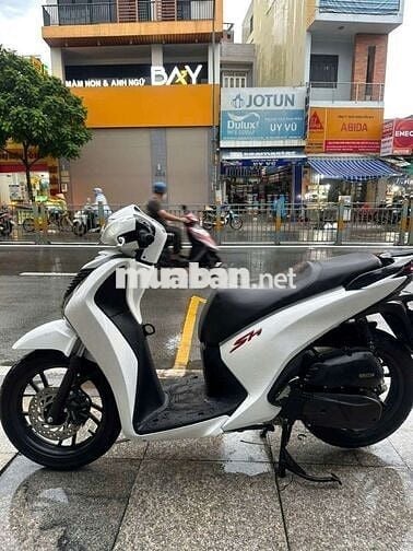 Honda SH 150 2014 mới 90% Bstp chính chủ