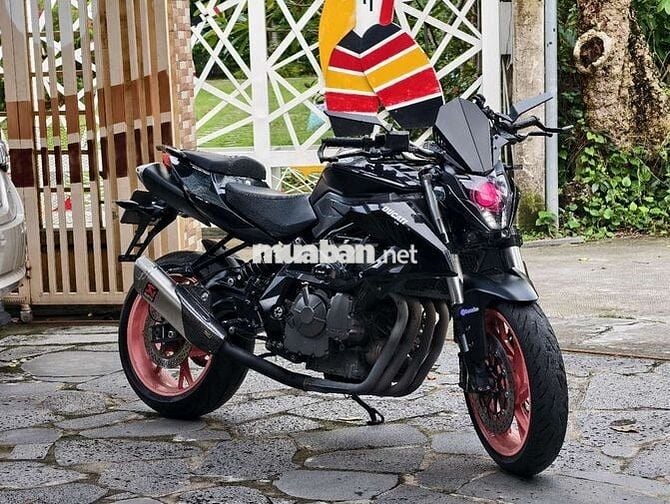 BN 600 ABS 2017 ĐEN - HQCN