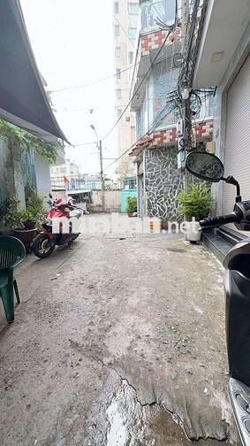 🏘3 TẦNG- LÂM VĂN BỀN CXNH🧧SỔ OKE- 3 PHÒNG- DT 3.5 × 14
💰CÒN 3.X TỶ