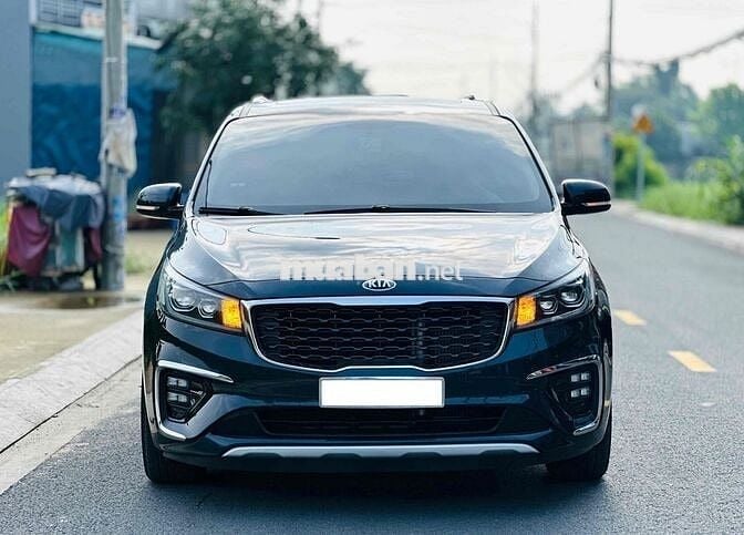 Kia Sedona 2019 - 90000 km