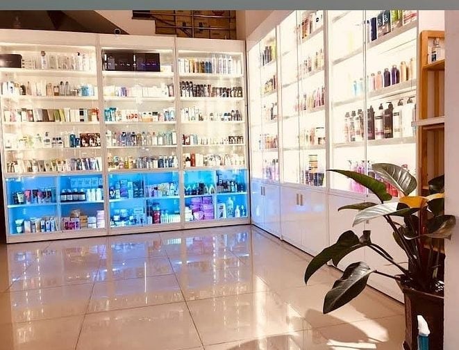 ĐANG TÌM BẠN TƯ VẤN BÁN SẢN PHẨM VỀ MỸ PHẨM, CHĂM SÓC SẮC ĐẸP 
