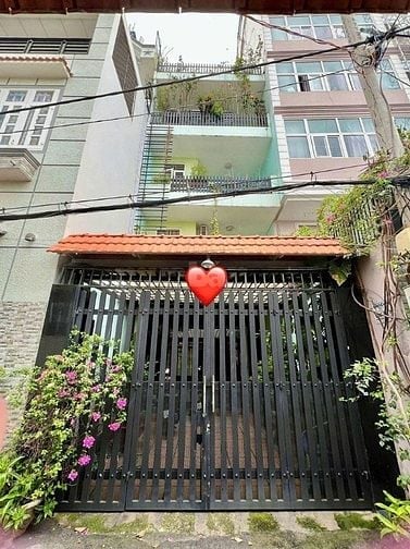 Bán nhà ô tô vào tận nơi, Ung Văn Khiêm Bình Thạnh, DT 116m², 3 tầng