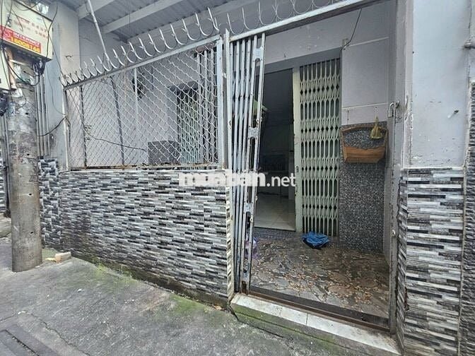 NHÀ KHÁNH HỘI Q4- 3 LẦU ĐÚC - 68m2- KO QH- GIÁ 5 TỶ NHỈNH