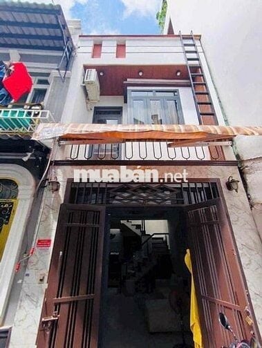 Bán nhà đẹp Gò Vấp nội thất cao cấp
