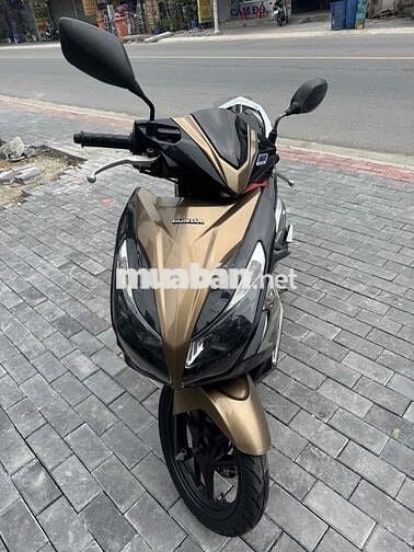 ab 215 ngay chủ may moc zin em