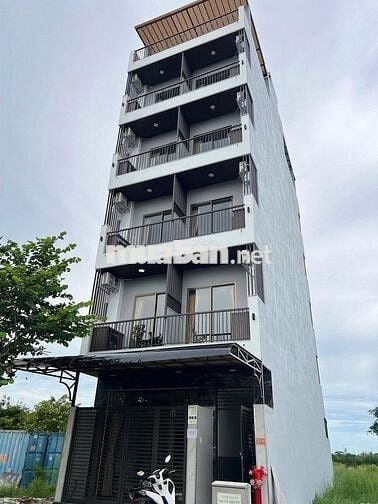 STUDIO MỚI 100% NGAY LÀNG ĐẠI HỌC FPT CHỈ CÁCH VÀI BƯỚC CHÂN