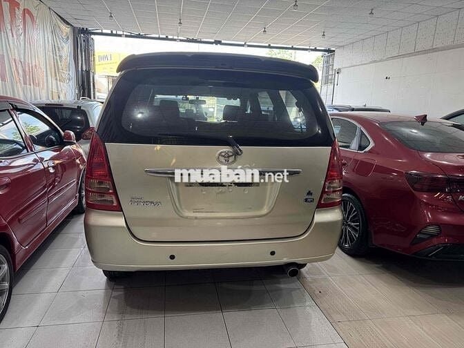 Toyota Innova 2008 G - 179021 km