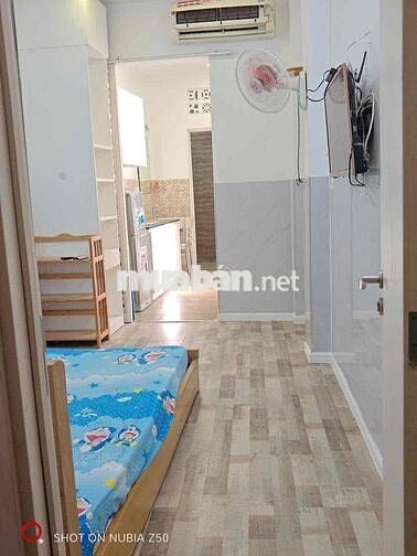 CHDV full nội thất thoáng mát p. Phú Nhuận 4tr5