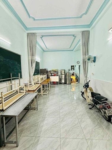 Bán Nhà Mặt Tiền, Lý Thánh Tông, Tân Phú, 5M X 20M, 3 Tầng, Chỉ 9.1 TỶ
