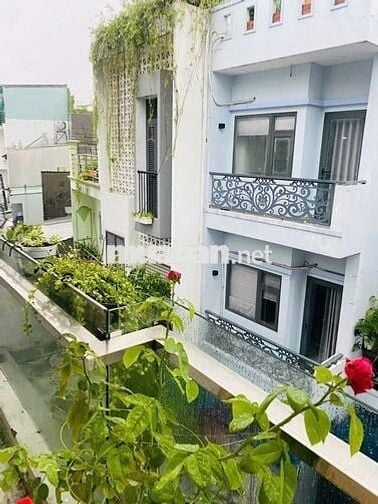 NI SƯ HUỲNH LIÊN-TÂN BÌNH 40M2-4TẦNG MỚI TINH-HẺM XE HƠI 7CHỖ.CHỈ 5T75