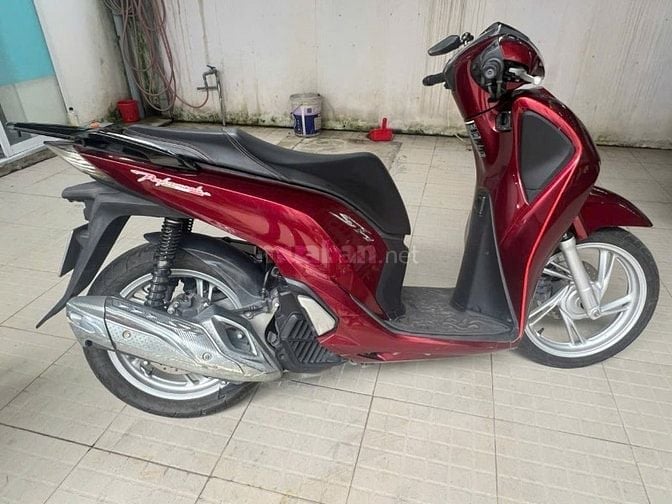 Cần ra đi em SH150 chính chủ, xe còn đẹp 