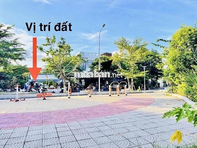 Đất view công viên Hoà Quý- Ngũ Hành Sơn 3tỷ680 đông nam