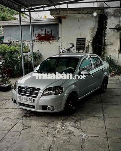 Daewoo Gentra 2009 SX 1.5 MT - 108000 km