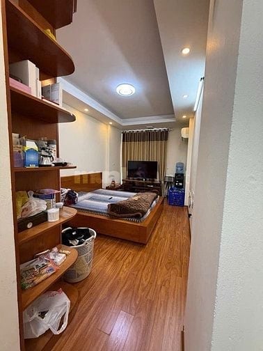 Bán nhà Siêu đẹp Nguyễn VĂn Cừ- oto tránh- View Hồ 55m 7 tầng gara