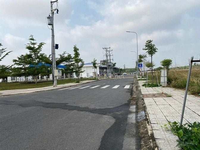 Bán đất nền dự án Central Point tại KDC Nam Long,phường Bến Cát TP.HCM