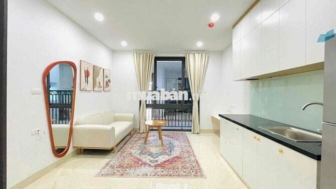 CHO THUÊ CCMN PHỐ LẠC LONG QUÂN. 1N1K 30M2. THANG MÁY. GIÁ 6TR3