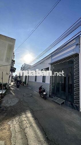 🏠 BÁN NHÀ TRỤC CHÍNH KDC TỔ 1 – NGUYỄN VĂN LINH 💰 Giá mới: 2 tỷ 100 tr