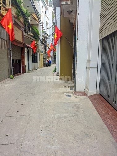& Bán nhà chính chủ yên lạc nhỉnh 20 tỷ