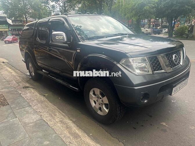 Nissan Navara 2011 2.5 MT - 200000 km