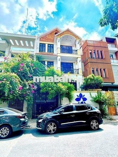 CỰC HÓT VIILA KHU PHỐ ẨM THỰC PHAN XÍCH LONG 9A Hoa Đào, P7,PN
