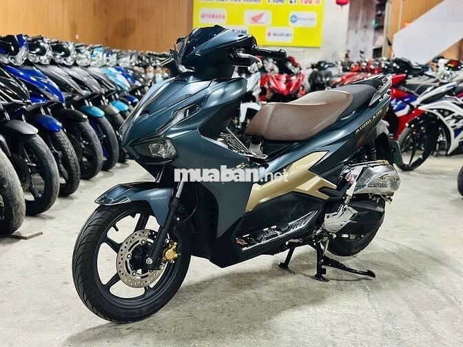 XE MÁYTHANH TÙNG_AIR BLADE 125 XANH ĐÁ 2025 LƯỚT