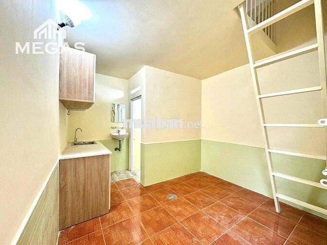 NNC 1 TRỆT + 1 LẦU CÓ BAN CÔNG, CỬA VÂN TAY - CAMERA AN NINH 24/24
