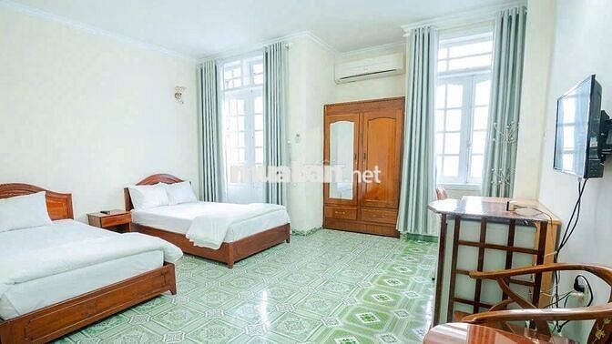 BÁN KHÁCH SẠN ĐƯỜNG 3/2 ĐN - VỊ TRÍ KINH DOANH - DÒNG TIỀN CAO