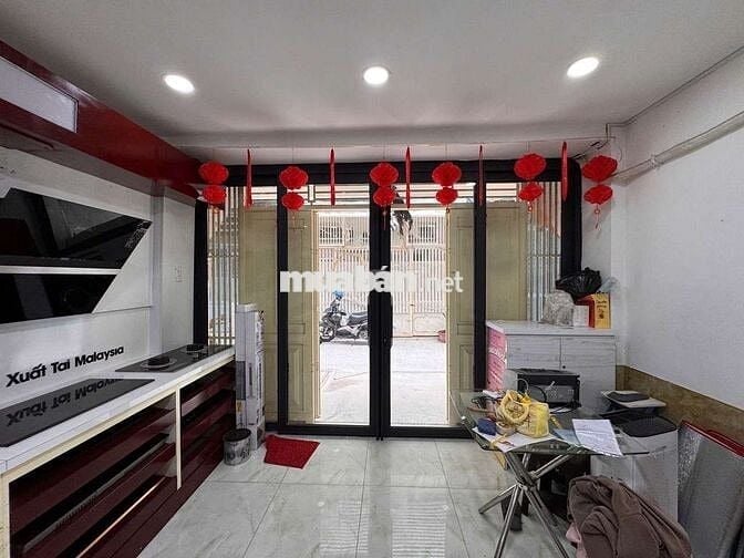 Cho thuê nhà Nguyễn Đình Chiểu Quận 3 2 phòng ngủ