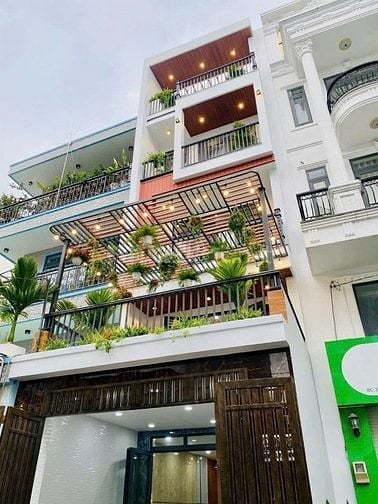 Kẹt tiền cần bán gấp căn hẻm Duy Tân giá 3tỷ050/50,5m. Sổ hồng riêng