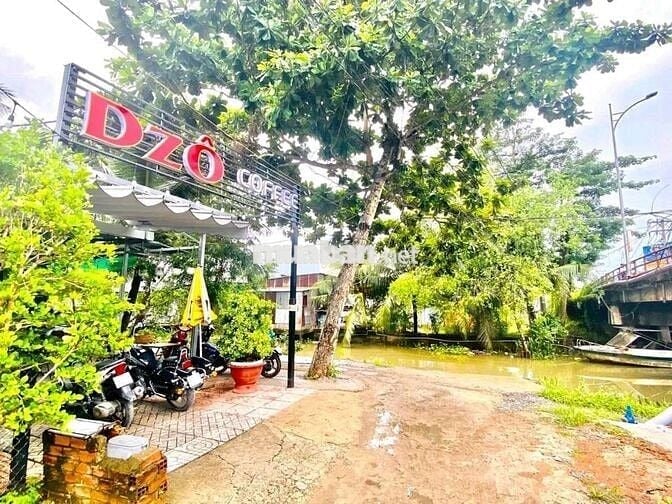 Nền góc 2 MT Trương Vĩnh Nguyên 155m2 thổ cư 100% giá 2 tỷ650