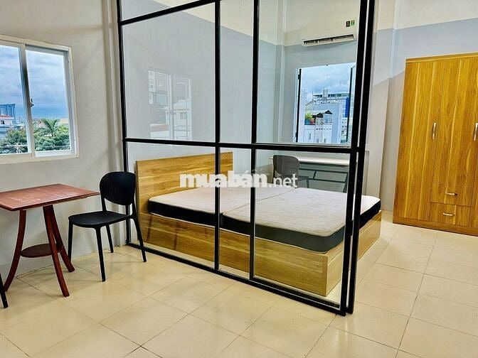 Căn hộ quận 4, bancol đón nắng, gần Đại học Luật, Nguyễn Tất Thành